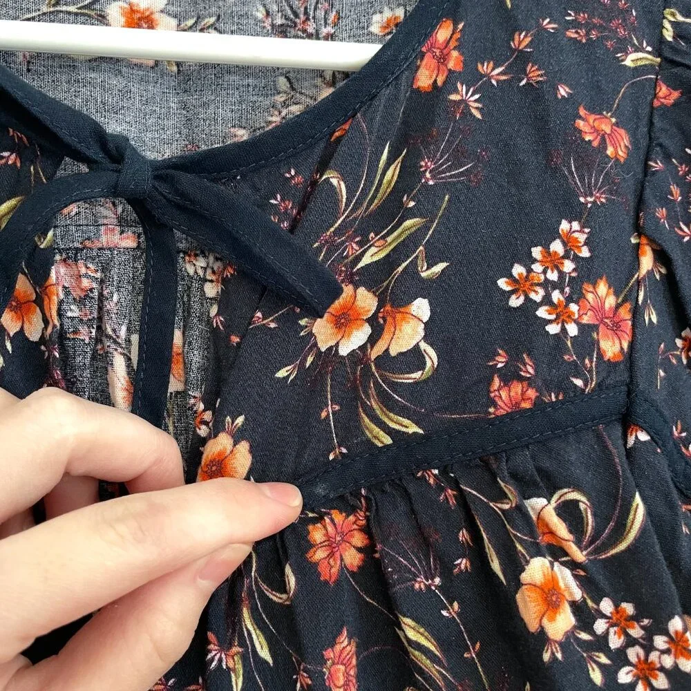 OLD NAVY Puff Sleeve Floral Tiered Swing Blouse Navy Blue Short Sleeve Peasant S